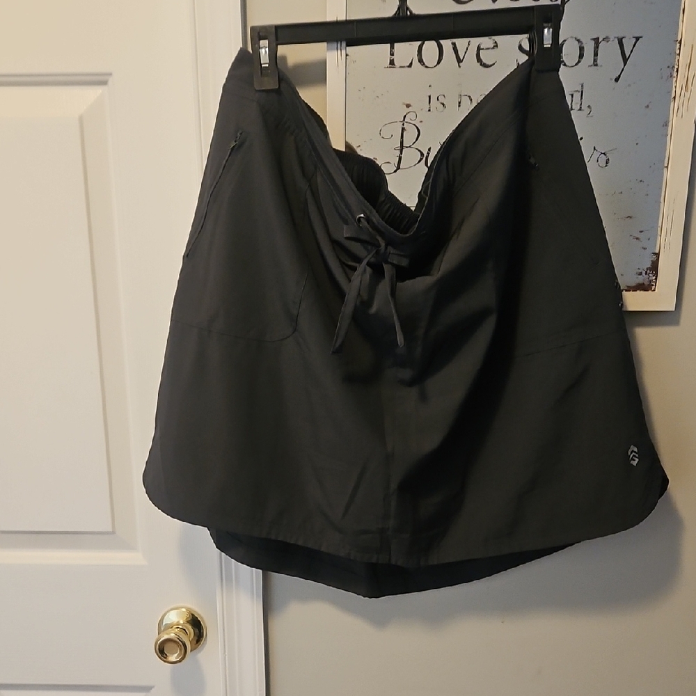 Free Country Grey Skort with Drawstring Waist